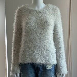 Feel The Piece Terre Jacobs Soft Cream Shag Sweater Crew Neck